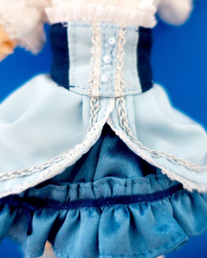 Alisa's corset.