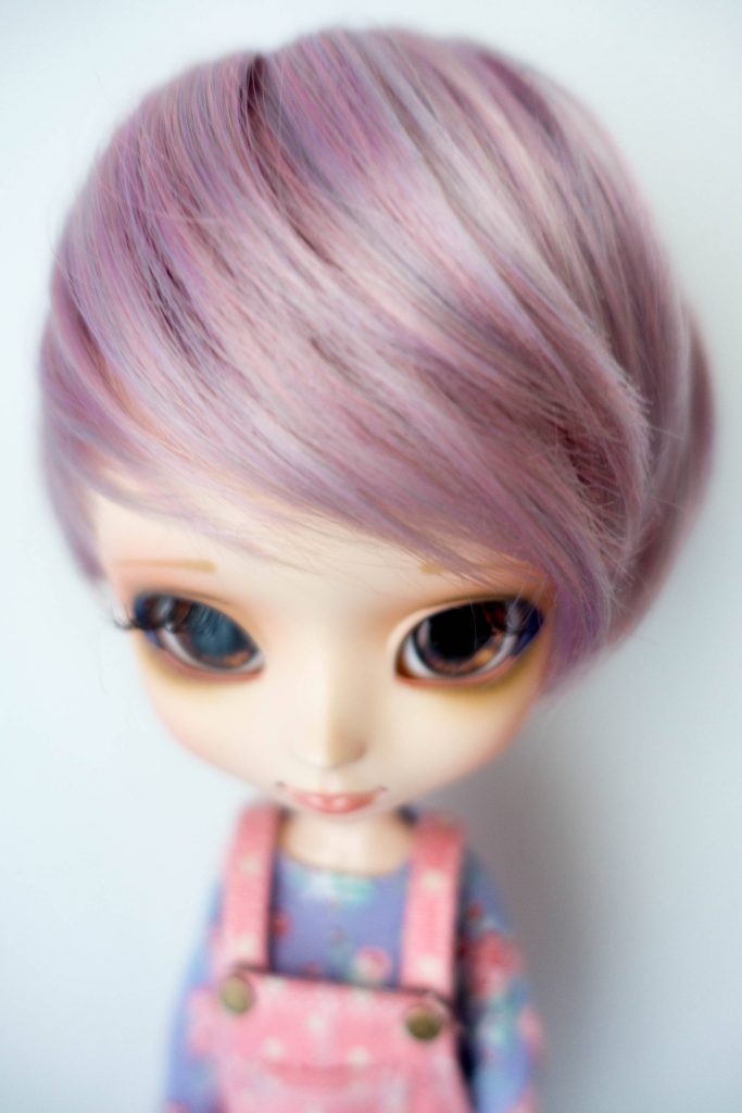 Leeke lavender wig