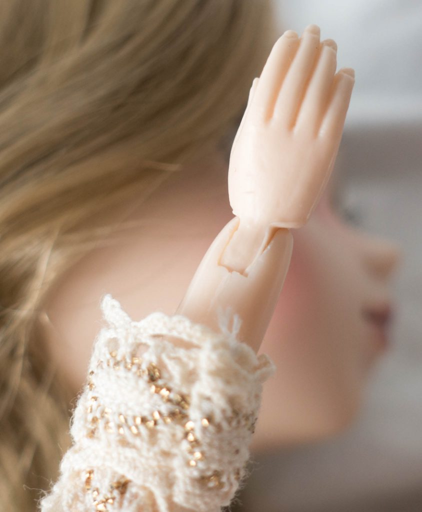 Pullip Blanche's wrists!