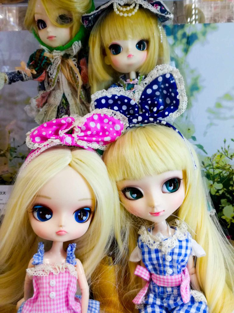 Pullips in the Azone Labelshop.