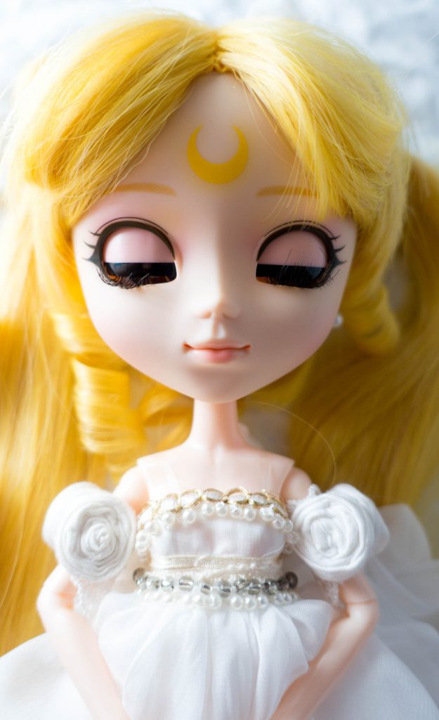 Pullip Princess Serenity's eyelids