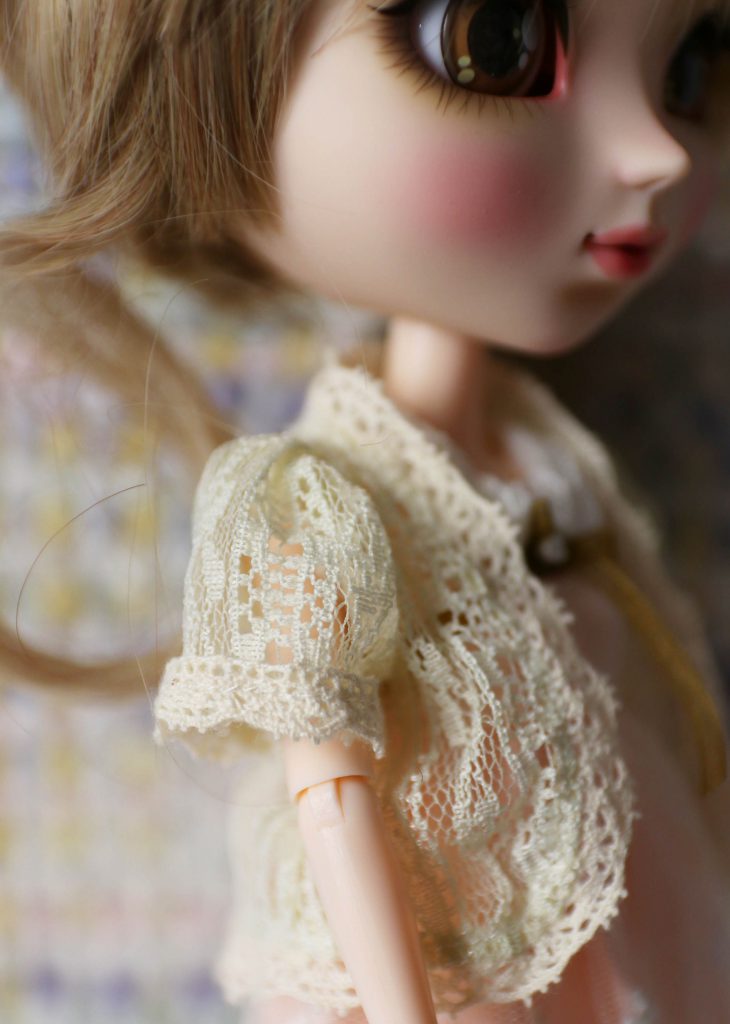 Pullip Callie's cardigan!