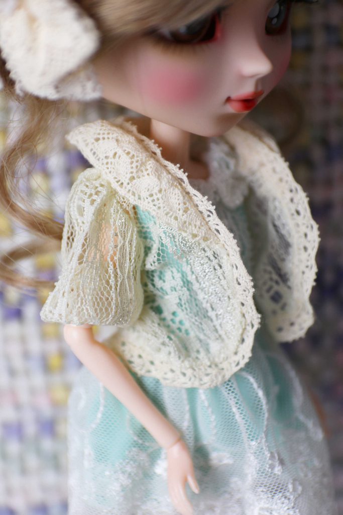 Pullip Cassie's cardigan!